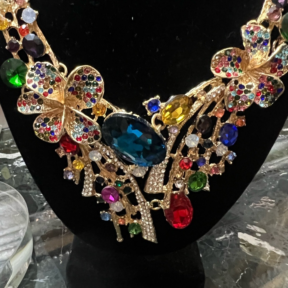 Vibrant Gold Multicolor Gemstone Necklace